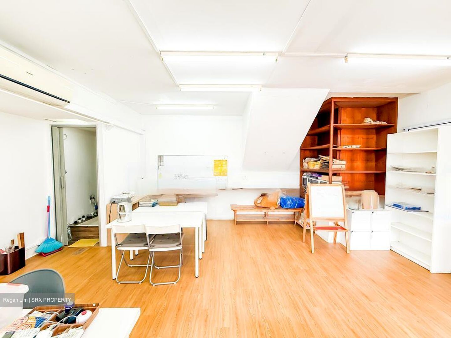 Pandan Valley (D21), Shop House #463493401